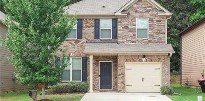5689 Grande River Road, Atlanta