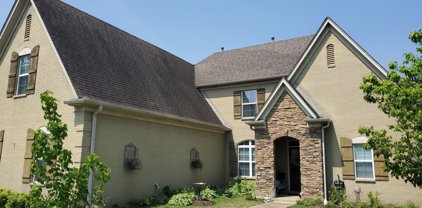 8105 Heatherstone Drive, Olive Branch