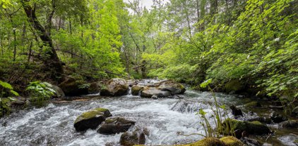 Clover Creek Rd, Whitmore