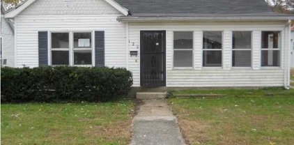 120 Goodman Ave, Shelbyville