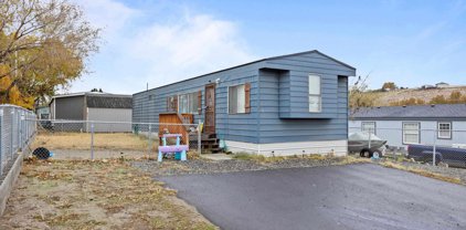 312 Sahara Ct, West Richland