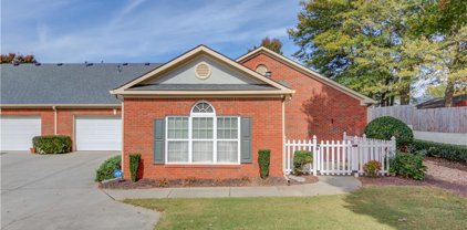 119 Holiday Road Unit 801, Buford