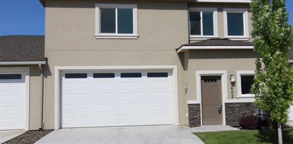 7602 10th Place, Kennewick