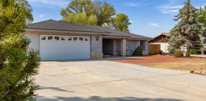 22905 Clover Spring  Place, Tehachapi