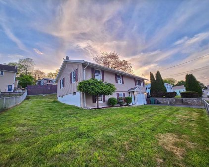 233 St Barnabe  Street, Woonsocket
