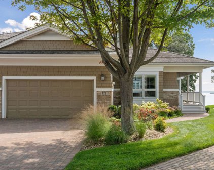 722 Widsten Circle, Wayzata