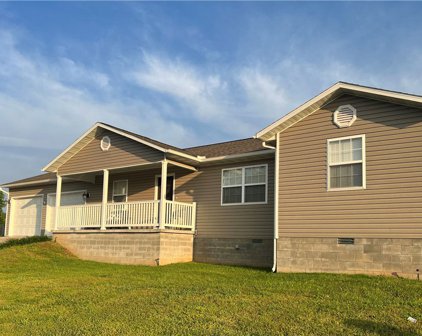 402 Paradise Heights  Drive, Berryville