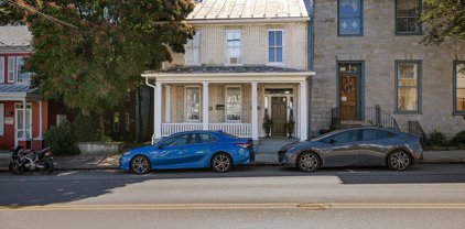 316 E King St, Shippensburg