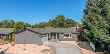 552 Ruby Rd, Livermore