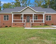 2662 Castle Hill  Road, Gastonia image