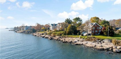 45 Little Harbor Road, Guilford