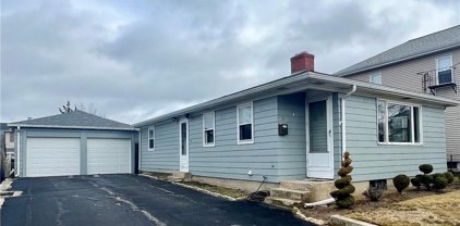 83 Garfield  Street, North Providence