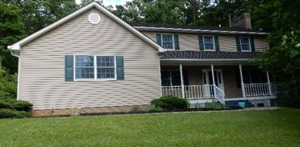 310 E Peaceful Ct, Shepherdsville