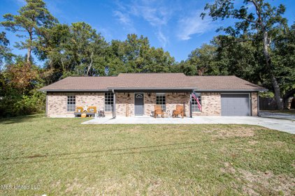 3118 Grouper Road, Gautier