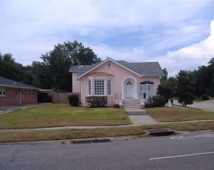 1115 Allen Toussaint  Boulevard, New Orleans