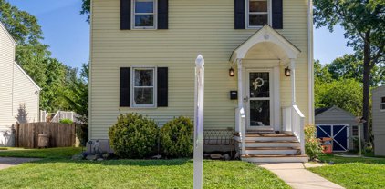 417 Locust Dr, Catonsville
