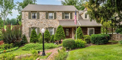 421 Foulke Ln, Springfield