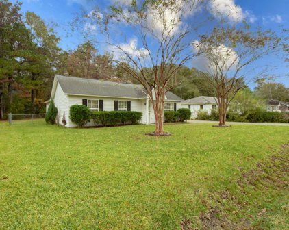 405 Hastie Drive, Goose Creek