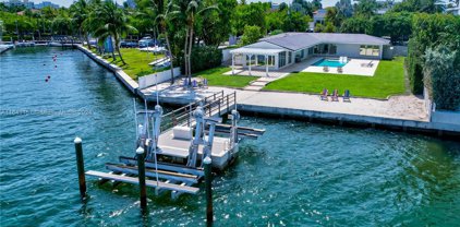 200 Harbor Dr, Key Biscayne