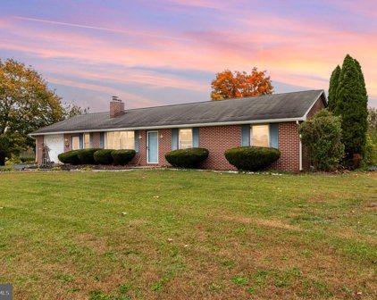 649 Greenspring Rd, Newville