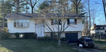 302 Meares Ct, Annapolis