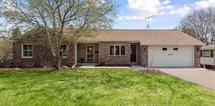 1440 Angelo Drive, Golden Valley