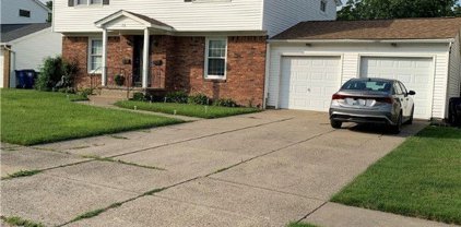 176 Garden  Parkway, Amherst-142289