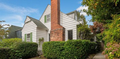 4318 NE 41st Street, Seattle