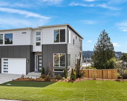 6403 NE 182nd Street, Kenmore
