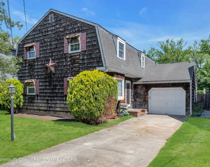 44 Ridge Avenue, Manasquan