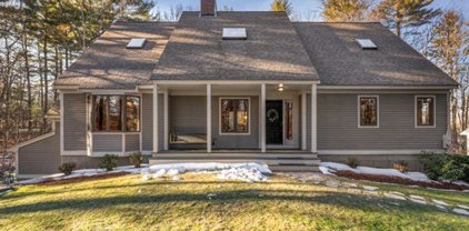 120 Newtown Rd, Acton
