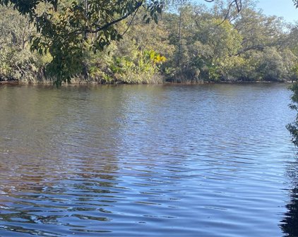 Flotilla Drive, Holiday