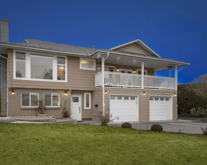 15451 Roper Avenue, White Rock