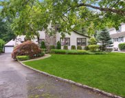 26 Donellan Road, Scarsdale image