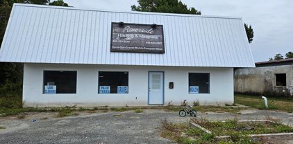 504 Hwy 98 E, Carrabelle