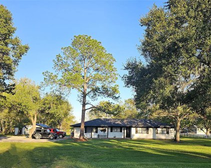 302 County Road 893A, Angleton
