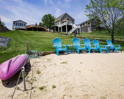 7788 Dream Isle Drive NE, Belding
