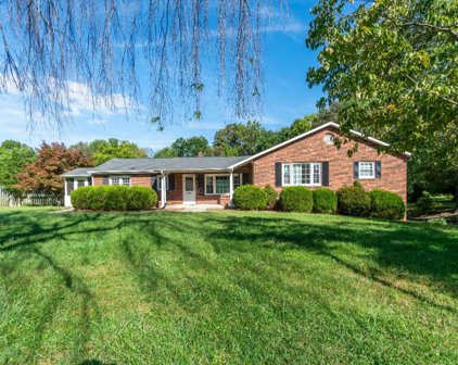 545 Friedberg Church Road, Winston Salem
