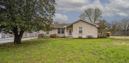 101 Hankins Dr, Smyrna