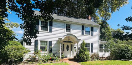 310 Chesterfield Ave, Centreville