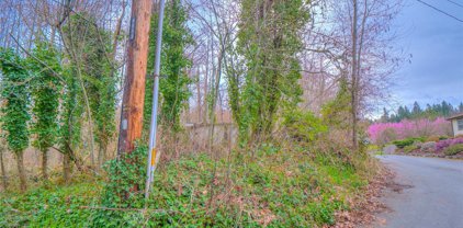 1395 27th Street SE, Puyallup