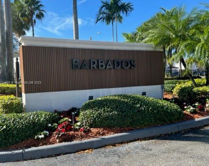 11462 Nw 69th Ter, Doral