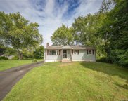 10 Mark Trail, Groton image