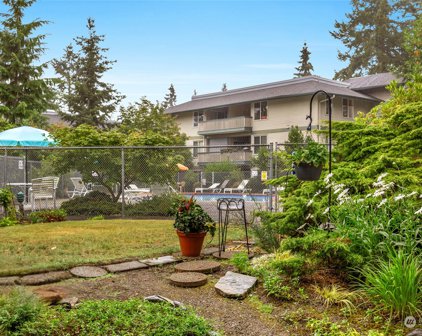 5630 200th Street Unit #B112, Lynnwood