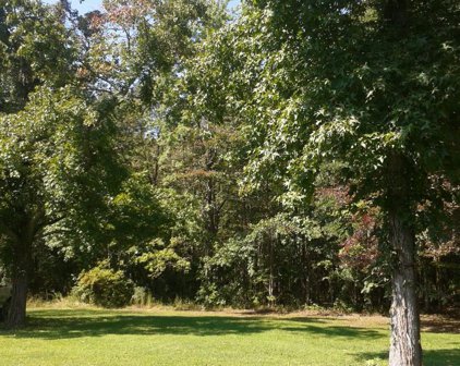 1214 Sugar Ln, Shady Side