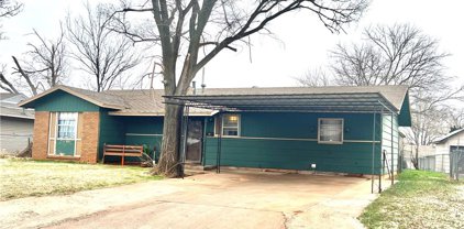 227 Hoover Circle, Elk City