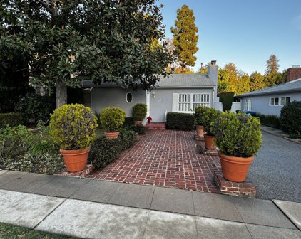 314 N Bowling Green Way, Los Angeles