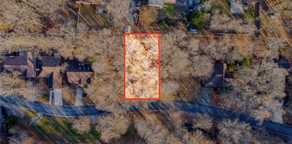 1733 Chestnut Glen Way, High Point