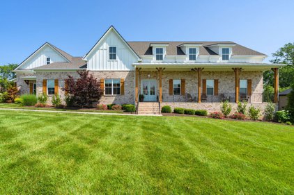 305 Conoga Dr, Nolensville