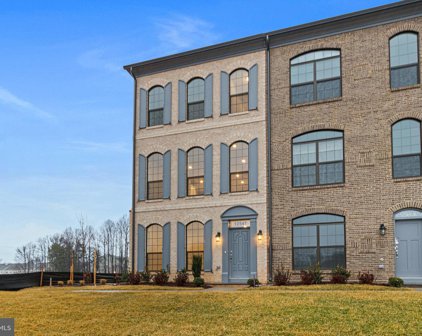 12547 Todd Ln, Fairfax